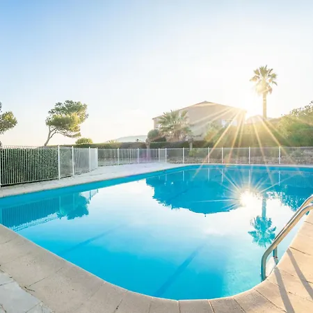 Les Maures De L'esterel-3 By Interhome Apartment *